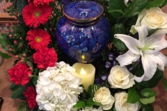 Oreilly Funeral Gallery Pic Cremation and urns with flower arrangement - pic 2